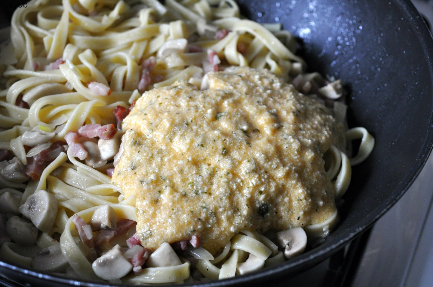 Pasta Carbonara met spekjes en ei