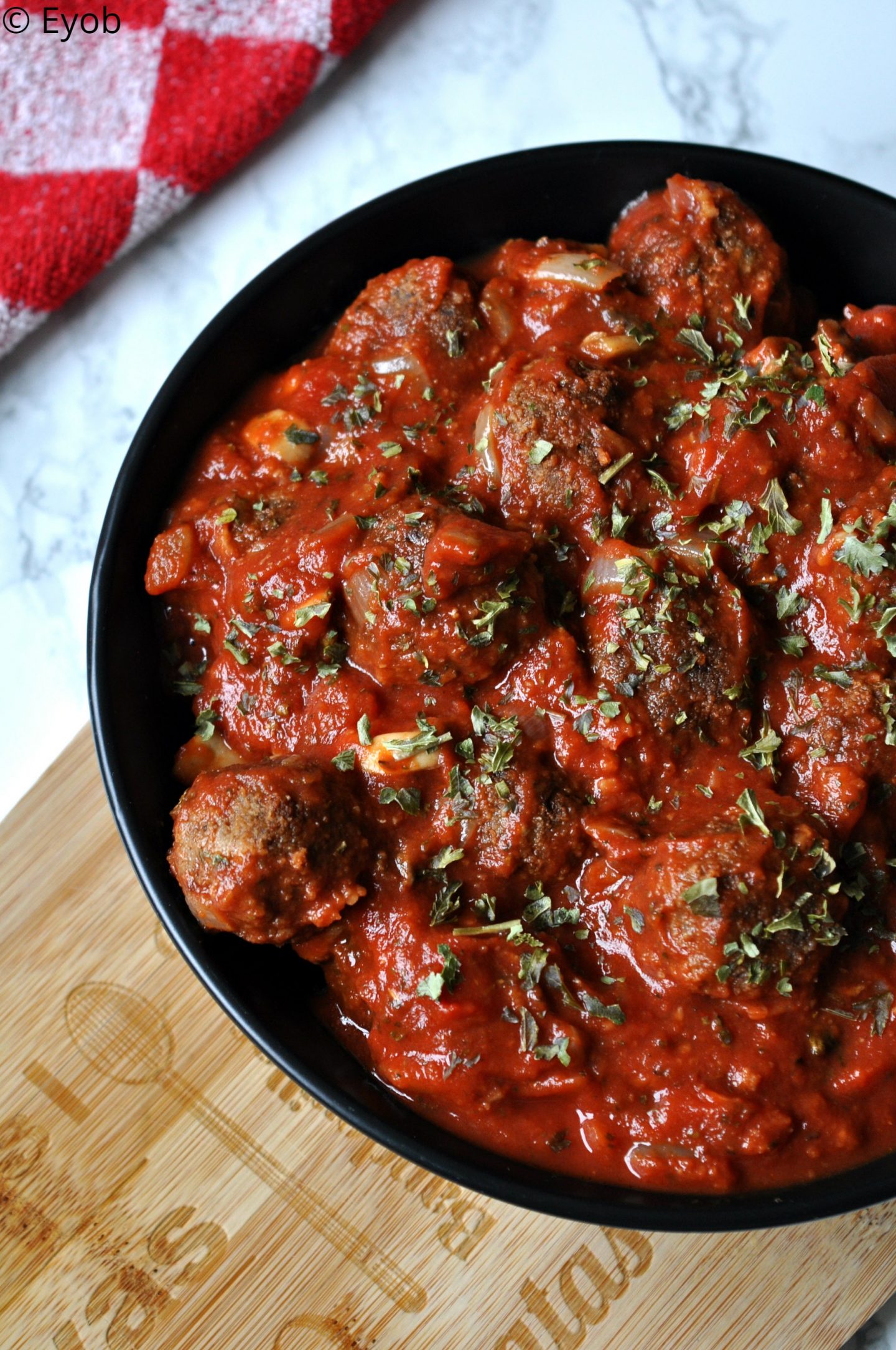 Gehaktballetjes in tomatensaus